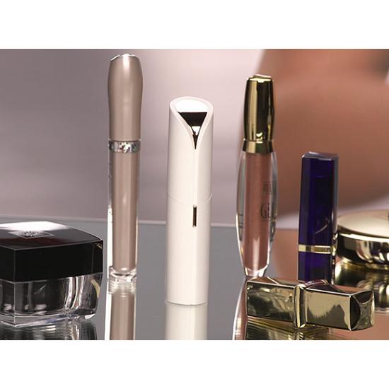 Dispozitiv pentru indepartarea parului facial Wellneo Flawless + Masca fata CADOU Dispozitiv pentru indepartarea parului facial Wellneo Flawless + Masca fata CADOU