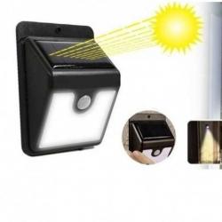 Set 2 x lampa cu LED - incarcare solara si senzor de miscare Set 2 x lampa cu LED - incarcare solara si senzor de miscare