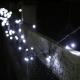 Instalatie de leduri cu incarcare solaraSolar Twist Lights